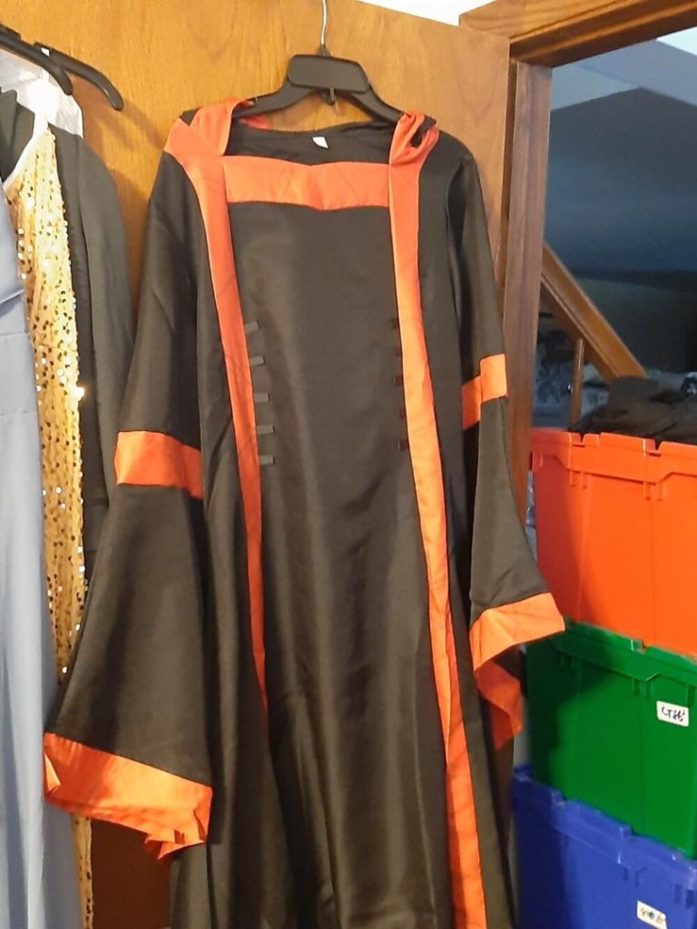 NEW ! Mideval Gown With Hoodie Costume Black /Red Size XL